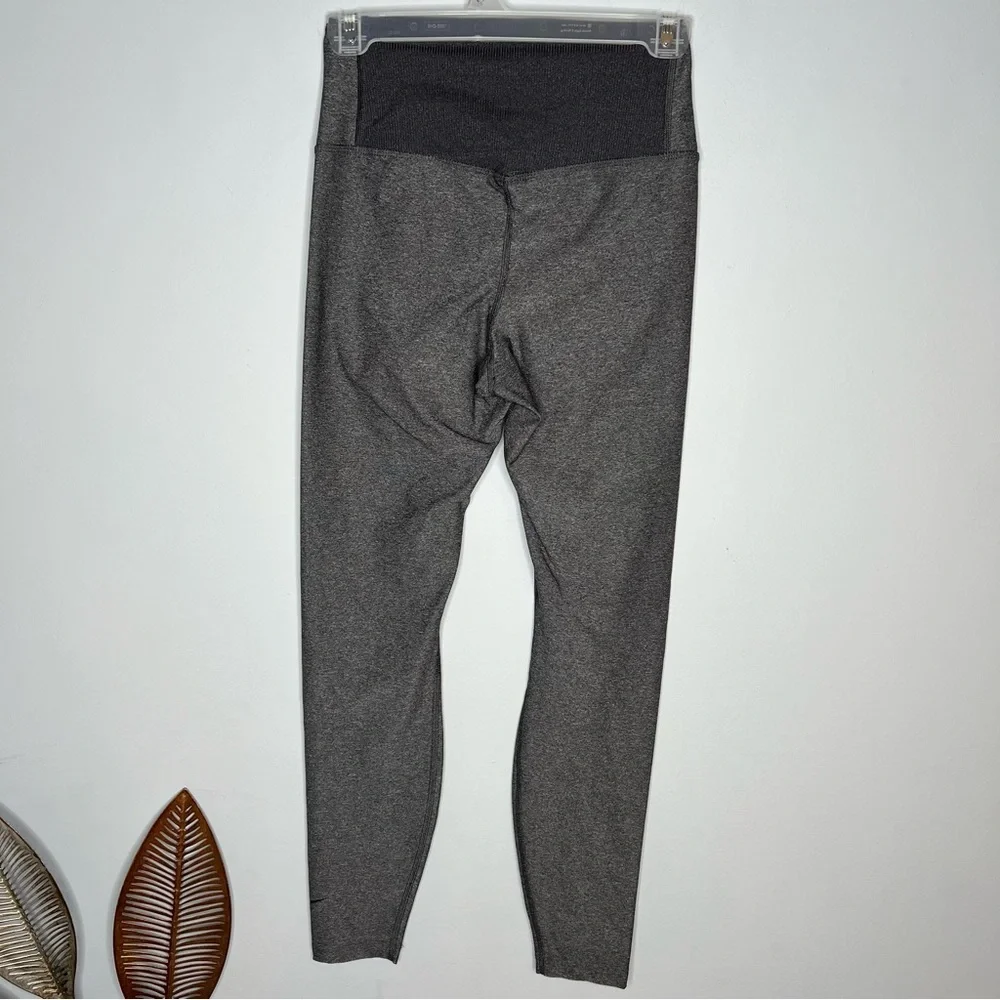 Nike sculpt women’s